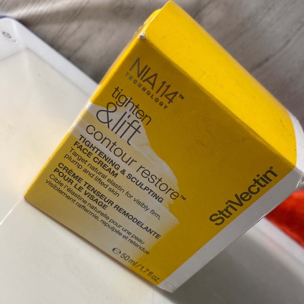 StriVectin contour restore